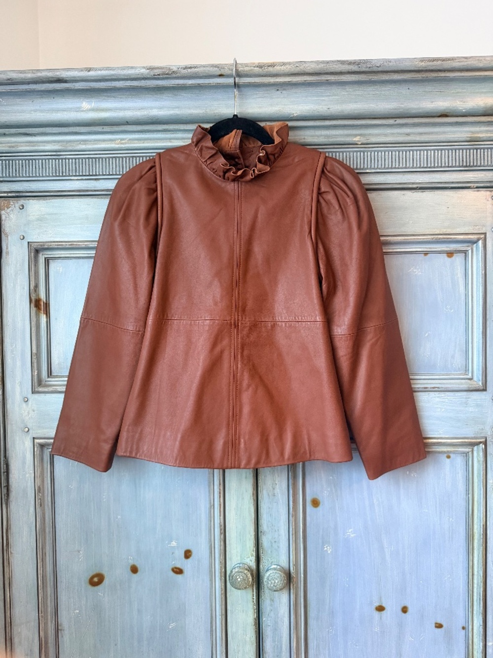 Sea NY Lora Leather Ruffled Neck Top in Caramel Size 00